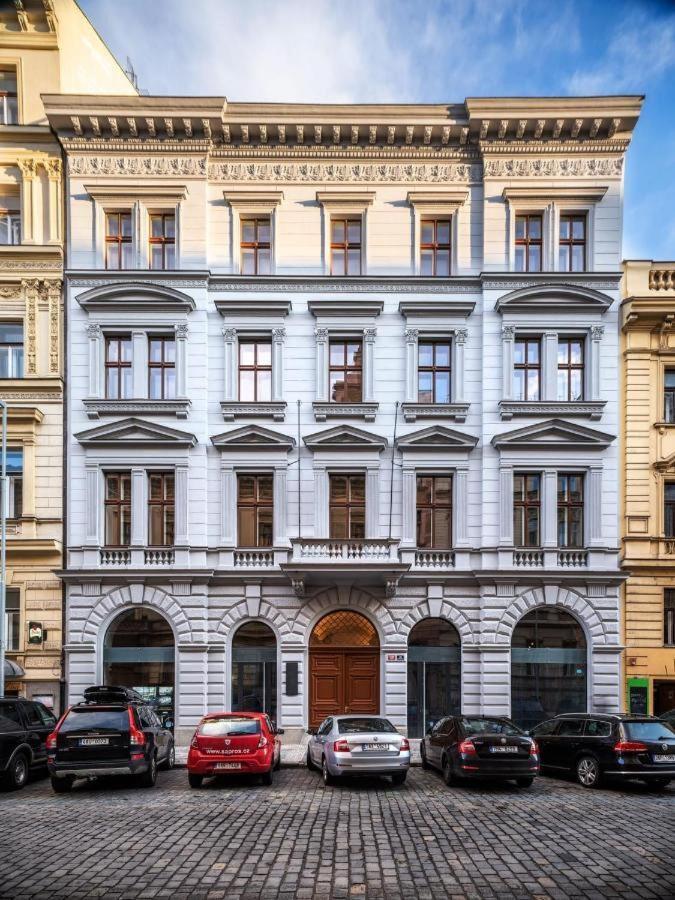 Opletalova 1min From Wenceslas Square Апартаменти Прага