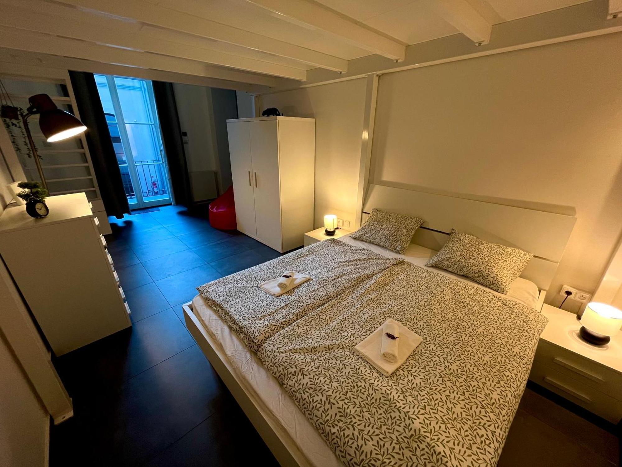Apartment Opletalova 1min From Wenceslas Square Prague